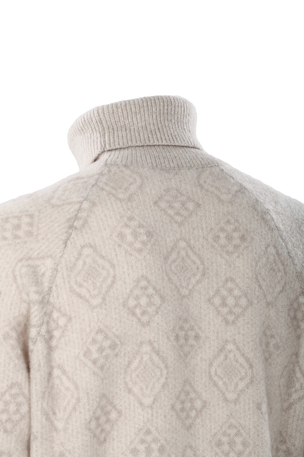 shop BRUNELLO CUCINELLI  Pull: Brunello Cucinelli maglia collo alto Geometric Jacquard in alpaca, cotone e lana.
Collo alto con risvolto.
Manica raglan.
Lavorazione Jacquard.
Composizione: 37% ALPACA, 30% COTONE, 26% POLIAMMIDE, 7% LANA.
Made in Italy.. MSO708503-CDG31 number 5830610